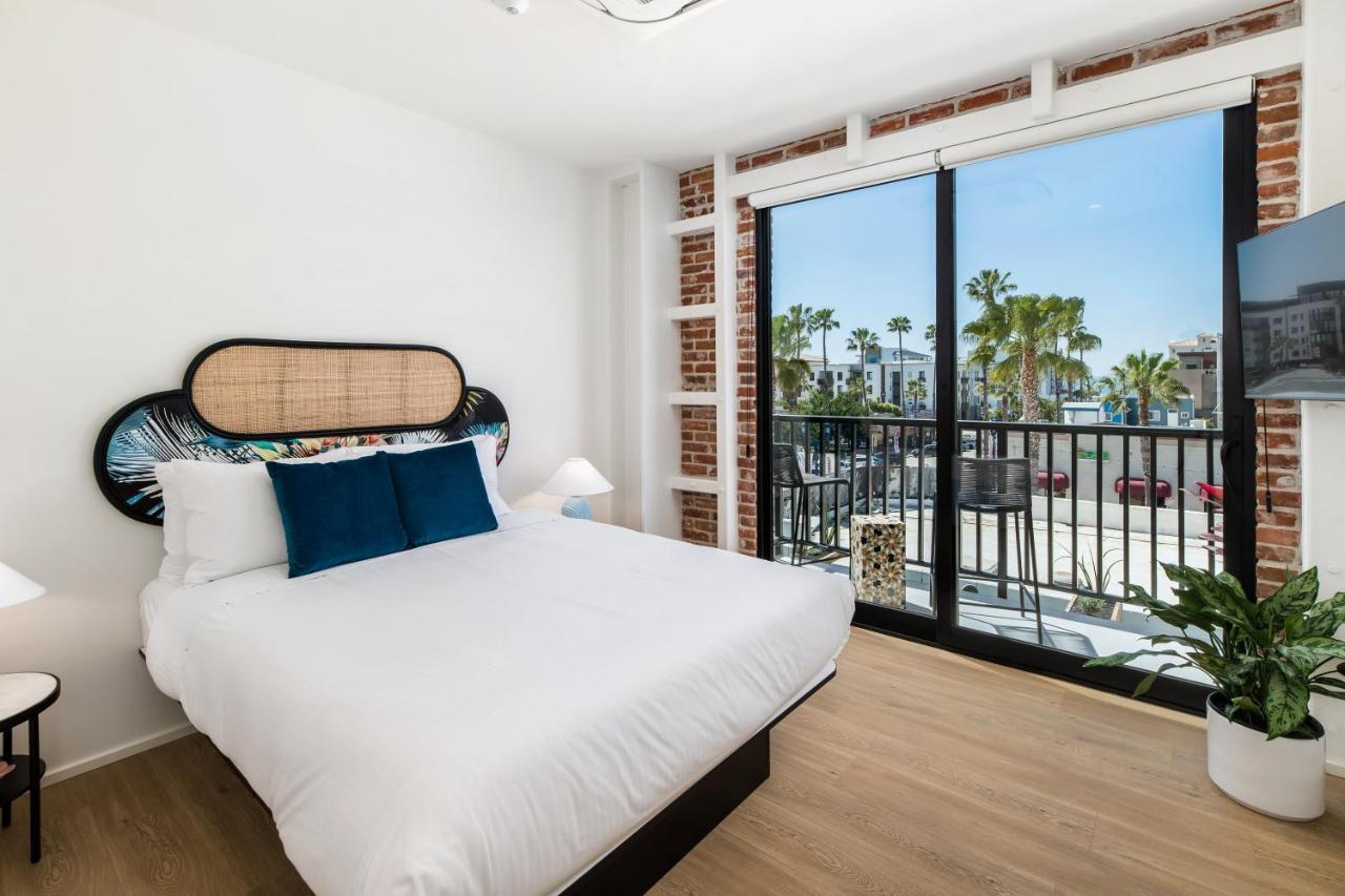 The Brick Boutique Hotel โอเชียนไซด์ ภายนอก รูปภาพ