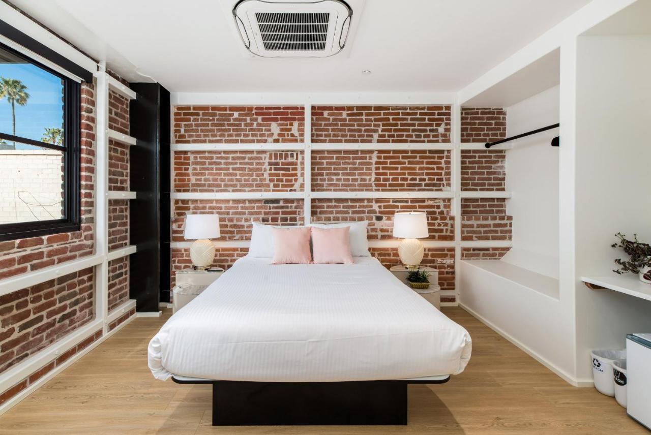 The Brick Boutique Hotel โอเชียนไซด์ ภายนอก รูปภาพ