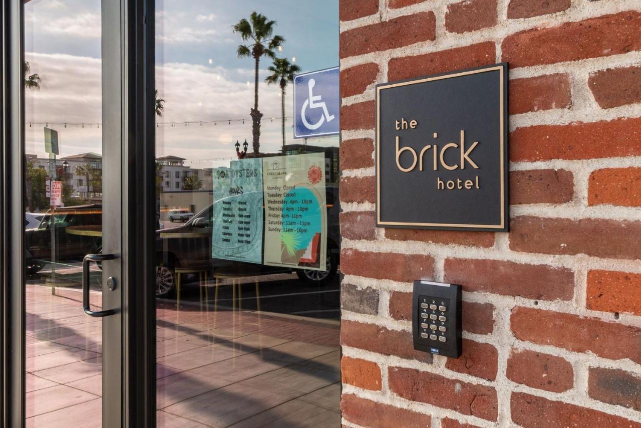 The Brick Boutique Hotel โอเชียนไซด์ ภายนอก รูปภาพ