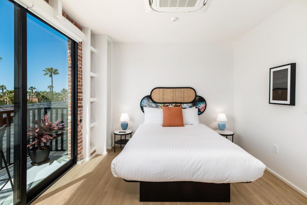 The Brick Boutique Hotel โอเชียนไซด์ ภายนอก รูปภาพ