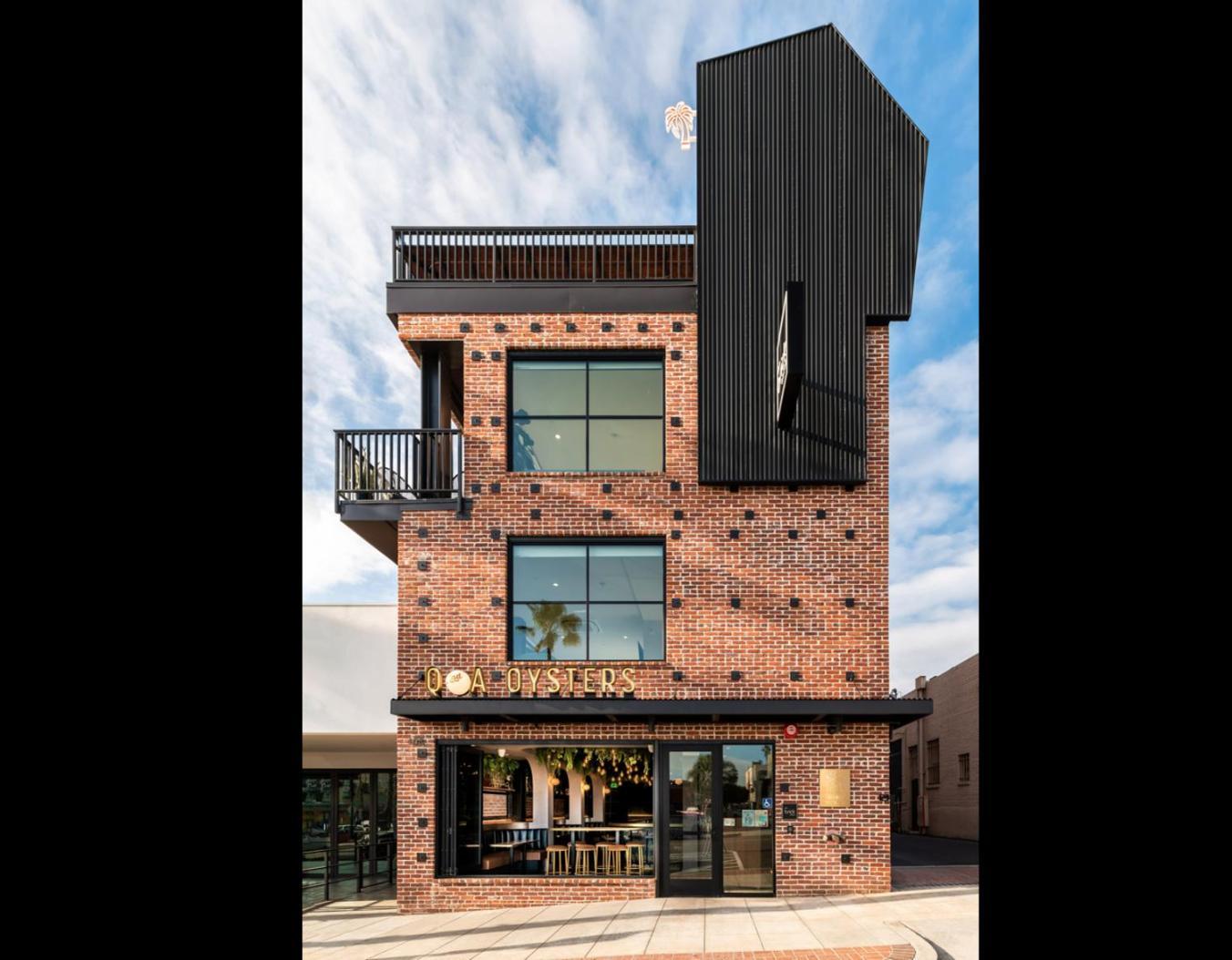 The Brick Boutique Hotel โอเชียนไซด์ ภายนอก รูปภาพ
