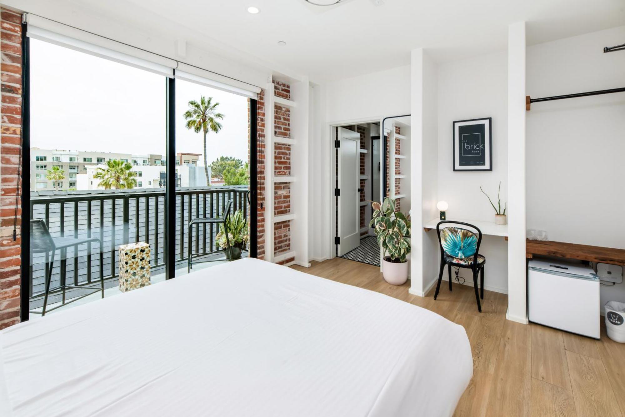 The Brick Boutique Hotel โอเชียนไซด์ ภายนอก รูปภาพ