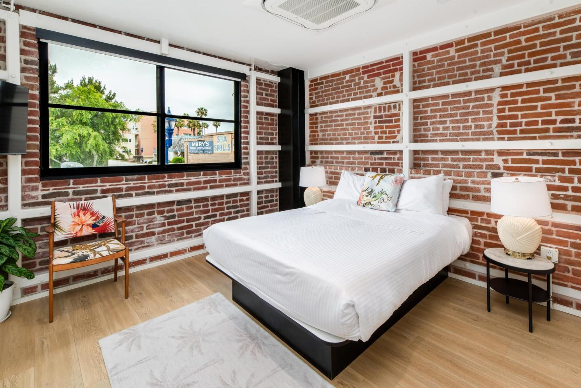 The Brick Boutique Hotel โอเชียนไซด์ ภายนอก รูปภาพ