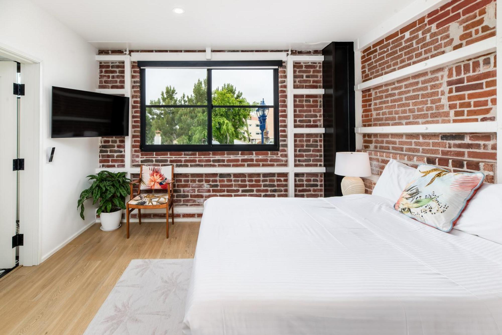 The Brick Boutique Hotel โอเชียนไซด์ ภายนอก รูปภาพ